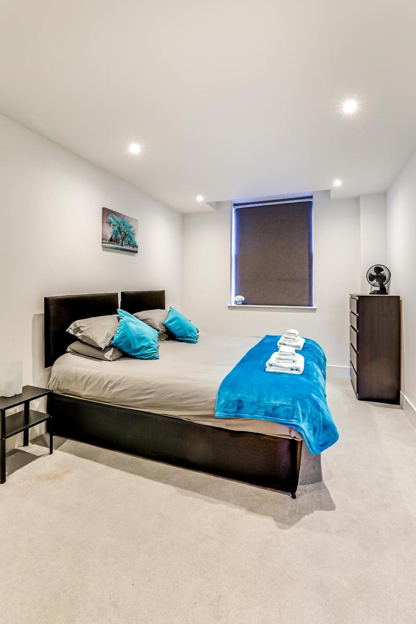 Exceptionally Spacious Central Canterbury Home Eksteriør billede