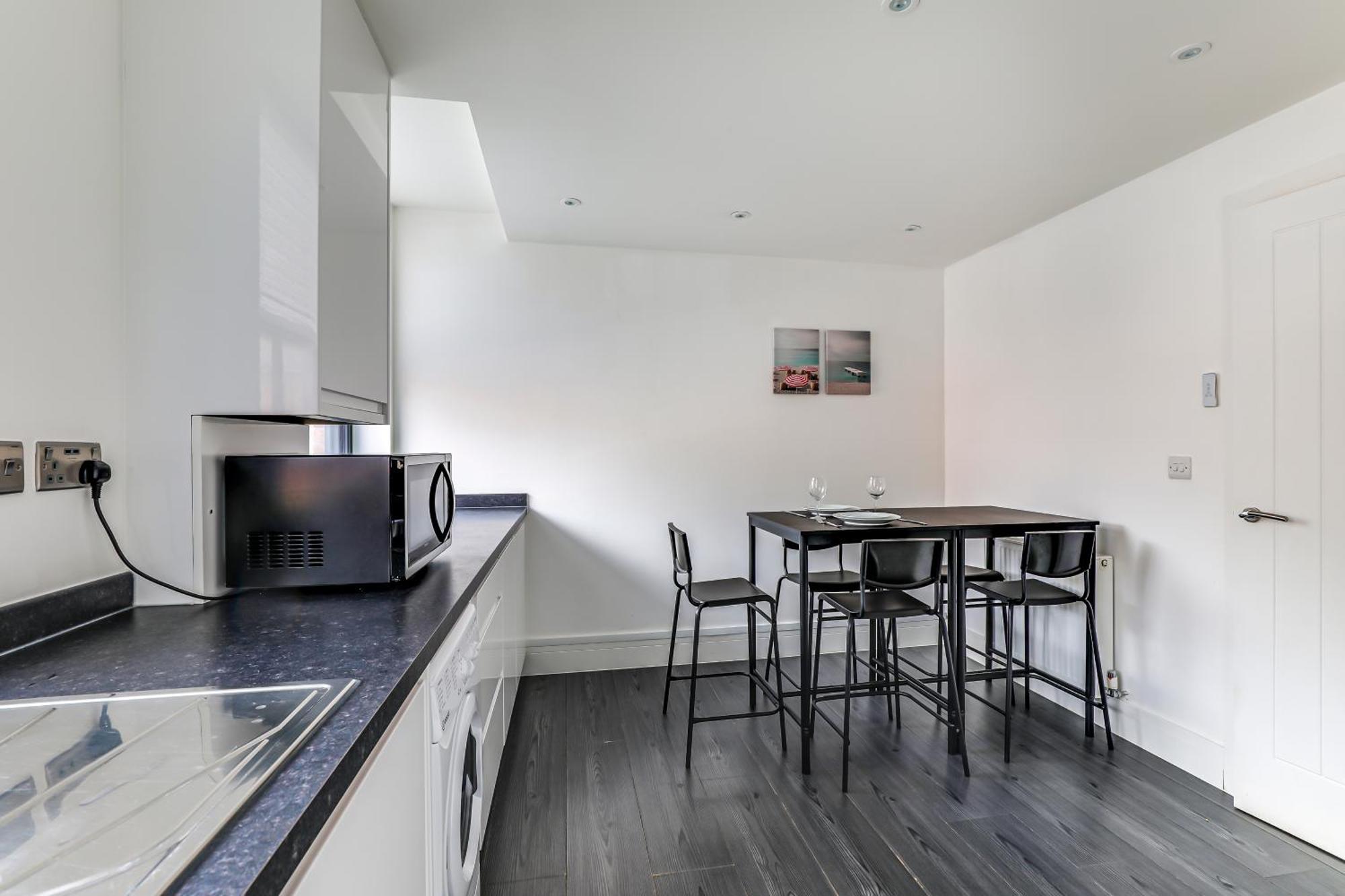 Exceptionally Spacious Central Canterbury Home Eksteriør billede